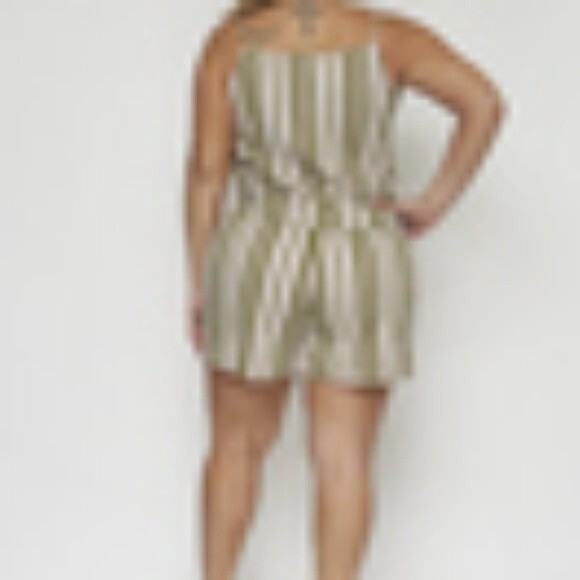 Green Striped Romper 2 Piece 1X - Picture 3 of 7
